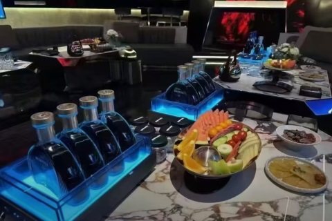 德州VPARTY招聘,德州VPARTY,提升职业攀登高峰一览众山